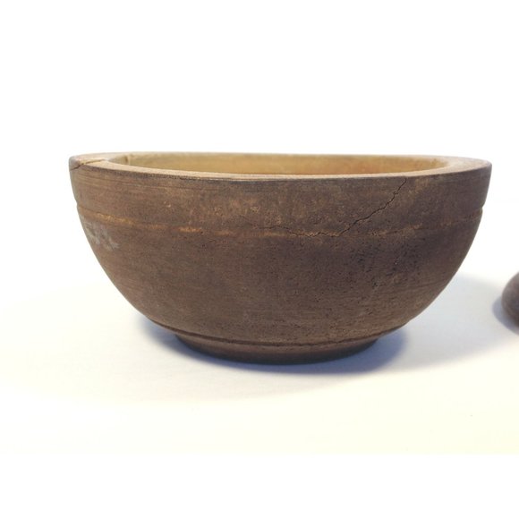 Vintage Wood Shaving Bowl with Lid - Picture 5 of 9